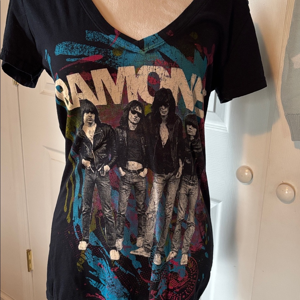 Black Ramones Graphic T-Shirt
